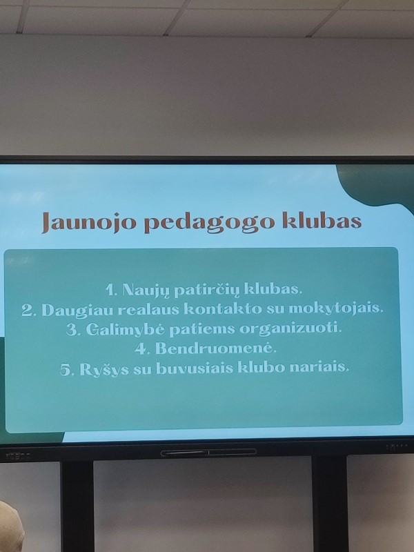 1 (4)